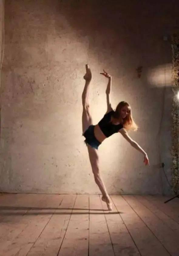 我是一名舞者,舞者的人生篇章